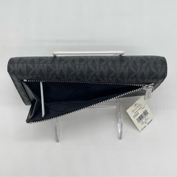 Michael Kors Trifold Wallet Black - Picture 5 of 8